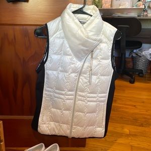 Calvin Klein Vest
